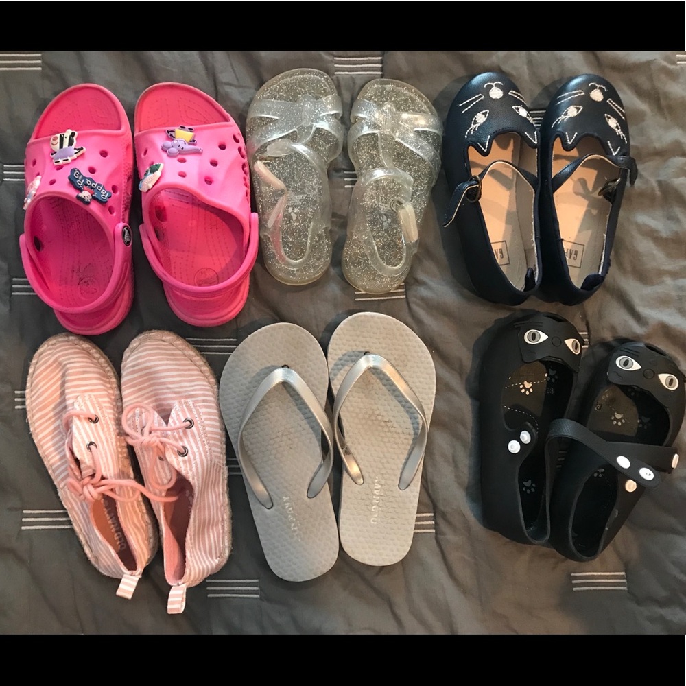 Girl’s shoes size 10 Crocs/ Old Navy/ Gap
